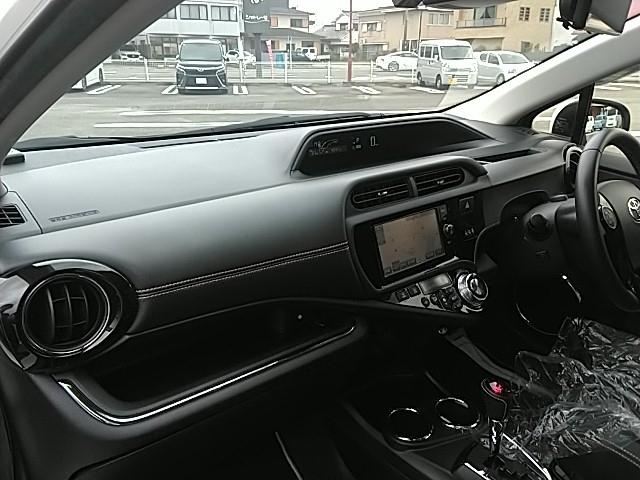 アクア G G’s キーレス フルセグ ナビ&TV 17アルミホイール エアバッグ オートマ フル装備 助手席エアバッグ 衝突被害軽減システム ETC バックカメラ スマートキー オートクルーズコントロール(15枚目)