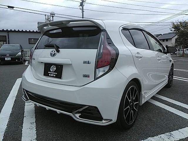 アクア G G’s キーレス フルセグ ナビ&TV 17アルミホイール エアバッグ オートマ フル装備 助手席エアバッグ 衝突被害軽減システム ETC バックカメラ スマートキー オートクルーズコントロール(19枚目)