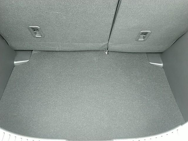 マツダ2 15 BD ワンオーナー キーレス フルセグ ナビ&TV エアバッグ オートマ フル装備 助手席エアバッグ 衝突被害軽減システム ETC バックカメラ スマートキー(12枚目)