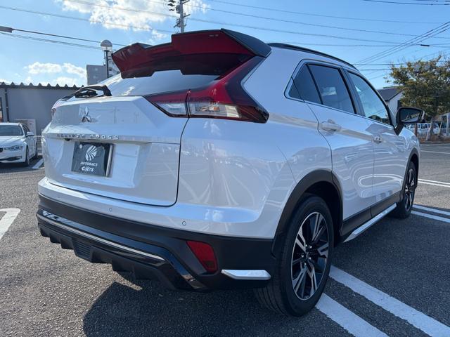 エクリプスクロス Ｇ　ワンオーナー　サンルーフ　キーレス　１８アルミホイール　エアバッグ　オートマ　フル装備　助手席エアバッグ　衝突被害軽減システム　スマートキー　オートクルーズコントロール　シートヒーター（3枚目）