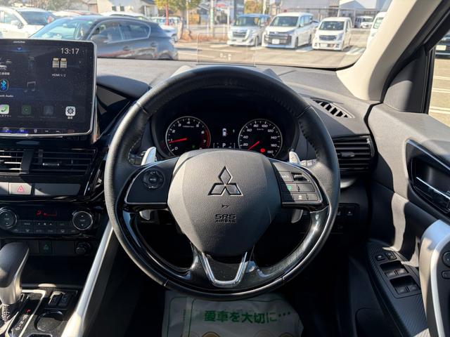 エクリプスクロス Ｇ　ワンオーナー　サンルーフ　キーレス　１８アルミホイール　エアバッグ　オートマ　フル装備　助手席エアバッグ　衝突被害軽減システム　スマートキー　オートクルーズコントロール　シートヒーター（5枚目）