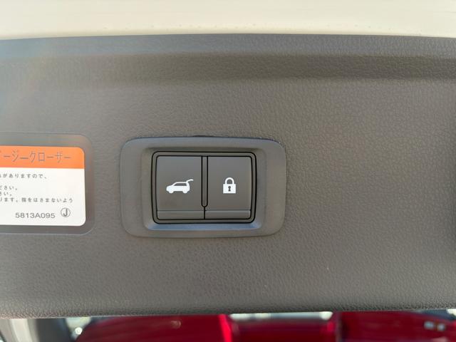 エクリプスクロス Ｇ　ワンオーナー　サンルーフ　キーレス　１８アルミホイール　エアバッグ　オートマ　フル装備　助手席エアバッグ　衝突被害軽減システム　スマートキー　オートクルーズコントロール　シートヒーター（30枚目）