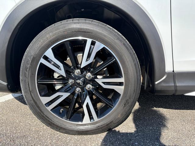 エクリプスクロス Ｇ　ワンオーナー　サンルーフ　キーレス　１８アルミホイール　エアバッグ　オートマ　フル装備　助手席エアバッグ　衝突被害軽減システム　スマートキー　オートクルーズコントロール　シートヒーター（36枚目）