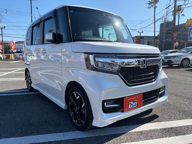 Ｎ－ＢＯＸカスタム Ｇ・Ｌターボホンダセンシング　キーレス　フルセグ　ナビ＆ＴＶ　１５アルミホイール　エアバッグ　オートマ　フル装備　助手席エアバッグ　衝突被害軽減システム　ＥＴＣ　バックカメラ　スマートキー　オートクルーズコントロール（18枚目）