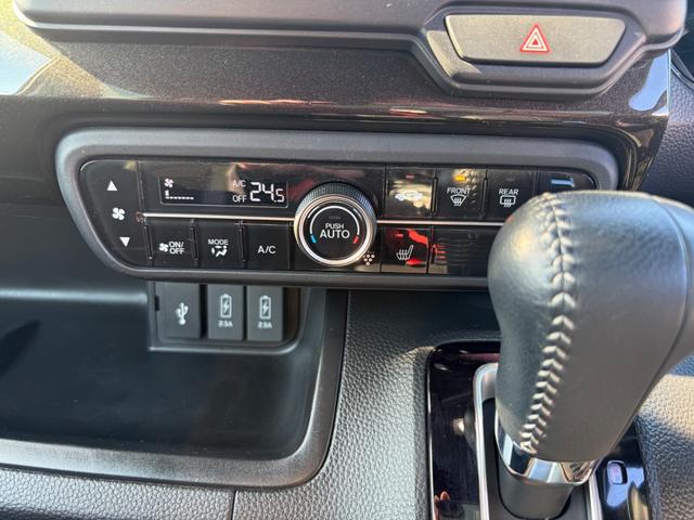 Ｎ－ＢＯＸカスタム Ｇ・Ｌターボホンダセンシング　キーレス　フルセグ　ナビ＆ＴＶ　１５アルミホイール　エアバッグ　オートマ　フル装備　助手席エアバッグ　衝突被害軽減システム　ＥＴＣ　バックカメラ　スマートキー　オートクルーズコントロール（26枚目）