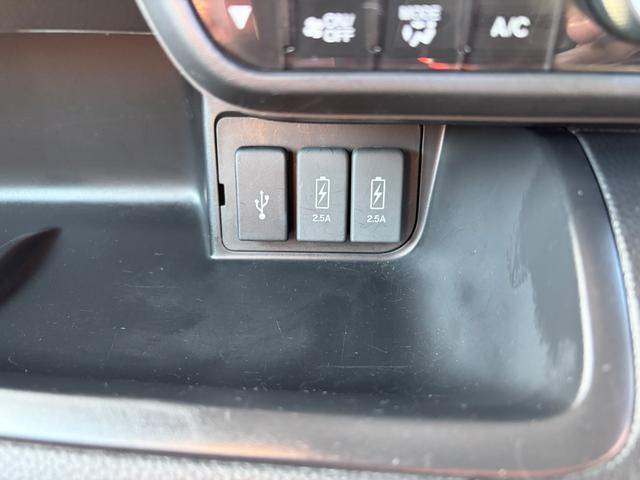 Ｎ－ＢＯＸカスタム Ｇ・Ｌターボホンダセンシング　キーレス　フルセグ　ナビ＆ＴＶ　１５アルミホイール　エアバッグ　オートマ　フル装備　助手席エアバッグ　衝突被害軽減システム　ＥＴＣ　バックカメラ　スマートキー　オートクルーズコントロール（27枚目）