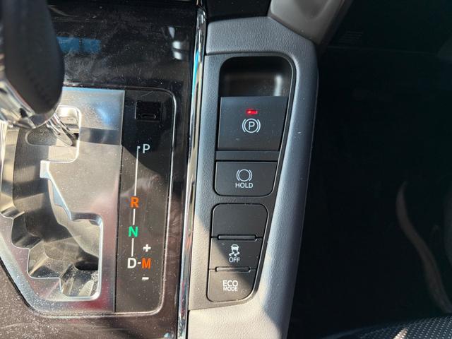 ヴェルファイア ２．５Ｚ　Ｇエディション　ワンオーナー　革シート　キーレス　フルセグ　ナビ＆ＴＶ　１８アルミホイール　乗車定員７人　エアバッグ　電動シート　オートマ　フル装備　助手席エアバッグ　ＥＴＣ　バックカメラ　スマートキー（34枚目）