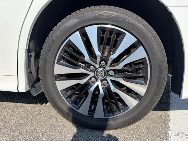 ヴェルファイア ２．５Ｚ　Ｇエディション　ワンオーナー　革シート　キーレス　フルセグ　ナビ＆ＴＶ　１８アルミホイール　乗車定員７人　エアバッグ　電動シート　オートマ　フル装備　助手席エアバッグ　ＥＴＣ　バックカメラ　スマートキー（44枚目）