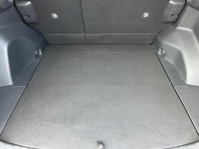 RAV4 X XフルセグTV ナビ Bluetooth オートリトラミラ クルーズコントロール 衝突軽減ブレーキ 車線逸脱警告(7枚目)