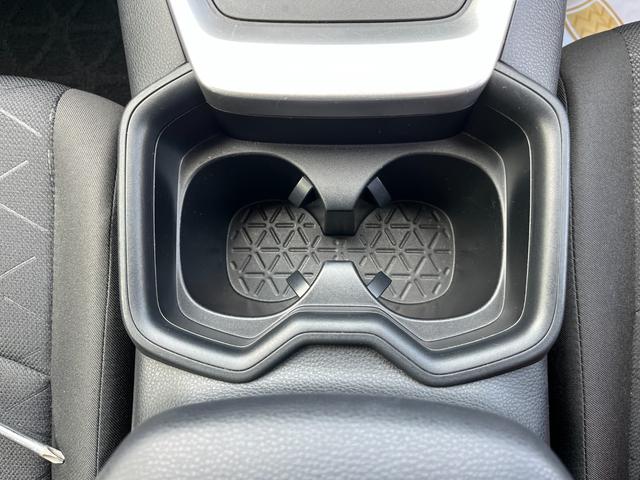 RAV4 X XフルセグTV ナビ Bluetooth オートリトラミラ クルーズコントロール 衝突軽減ブレーキ 車線逸脱警告(24枚目)