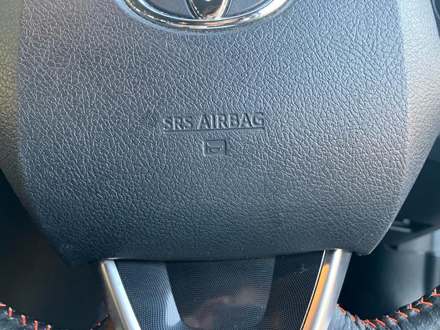 シエンタ ハイブリッドG クエロ ETC TV&ナビ バックカメラ プッシュスタート キーレスエントリー 両側電動スライドドア 3列シート エアバック オートライト パワーウィンドウ 車検付き(15枚目)