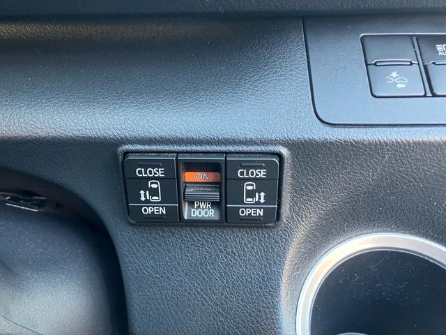 シエンタ ハイブリッドG クエロ ETC TV&ナビ バックカメラ プッシュスタート キーレスエントリー 両側電動スライドドア 3列シート エアバック オートライト パワーウィンドウ 車検付き(18枚目)