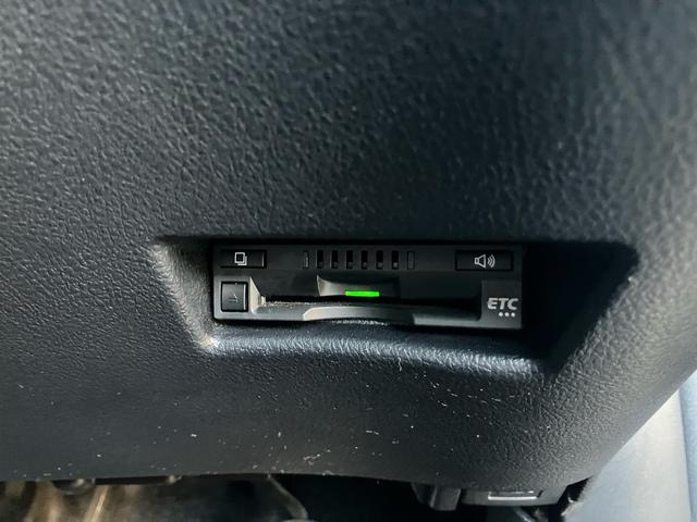 シエンタ ハイブリッドG クエロ ETC TV&ナビ バックカメラ プッシュスタート キーレスエントリー 両側電動スライドドア 3列シート エアバック オートライト パワーウィンドウ 車検付き(19枚目)