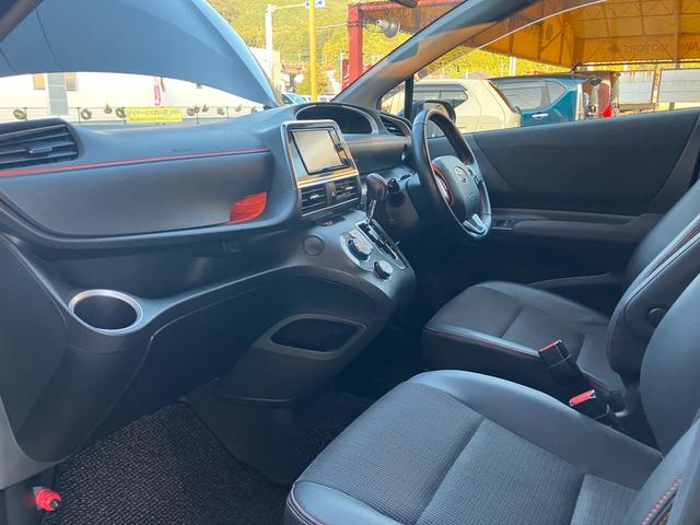 シエンタ ハイブリッドG クエロ ETC TV&ナビ バックカメラ プッシュスタート キーレスエントリー 両側電動スライドドア 3列シート エアバック オートライト パワーウィンドウ 車検付き(37枚目)