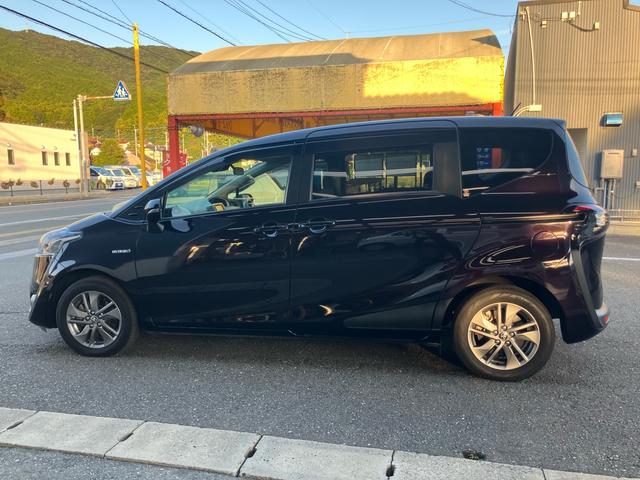 シエンタ ハイブリッドG クエロ ETC TV&ナビ バックカメラ プッシュスタート キーレスエントリー 両側電動スライドドア 3列シート エアバック オートライト パワーウィンドウ 車検付き(67枚目)