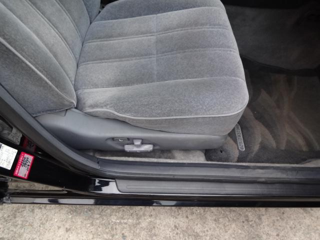 クラウン ロイヤルサルーンＧ　フルタップ車高調　パナソニックナビＴＶ　レースシートカバー（7枚目）