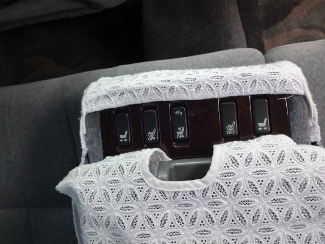 クラウン ロイヤルサルーンＧ　フルタップ車高調　パナソニックナビＴＶ　レースシートカバー（18枚目）