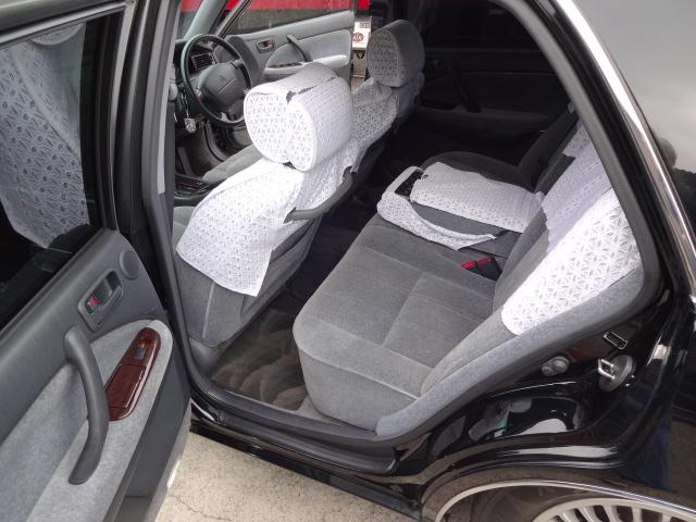 クラウン ロイヤルサルーンＧ　フルタップ車高調　パナソニックナビＴＶ　レースシートカバー（19枚目）