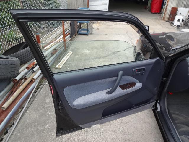 クラウン ロイヤルサルーンＧ　フルタップ車高調　パナソニックナビＴＶ　レースシートカバー（22枚目）