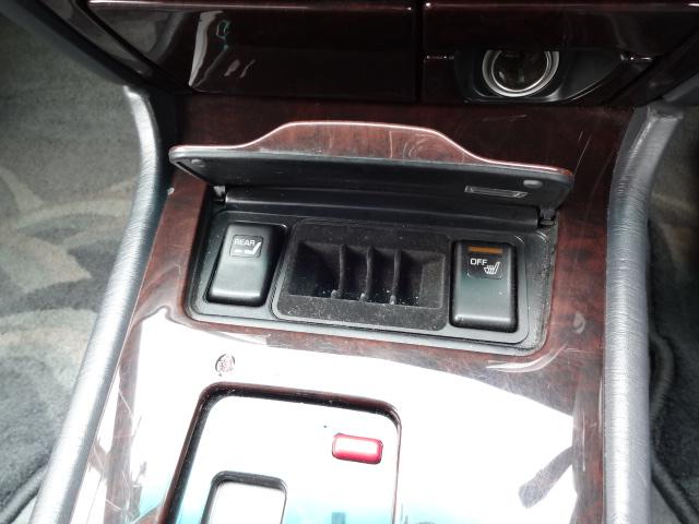 クラウン ロイヤルサルーンＧ　フルタップ車高調　パナソニックナビＴＶ　レースシートカバー（24枚目）