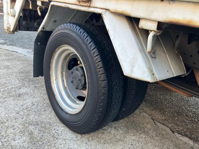 エルフトラック フラットロー オートマ 垂直パワーゲート 三方開 ETC リアダブルタイヤ 積載量1450kg エアコン パワステ パワーウインド 運転席エアバック(6枚目)