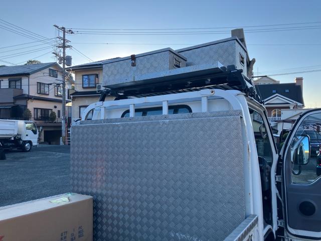 エルフトラック フラットロー オートマ 垂直パワーゲート 三方開 ETC リアダブルタイヤ 積載量1450kg エアコン パワステ パワーウインド 運転席エアバック(13枚目)