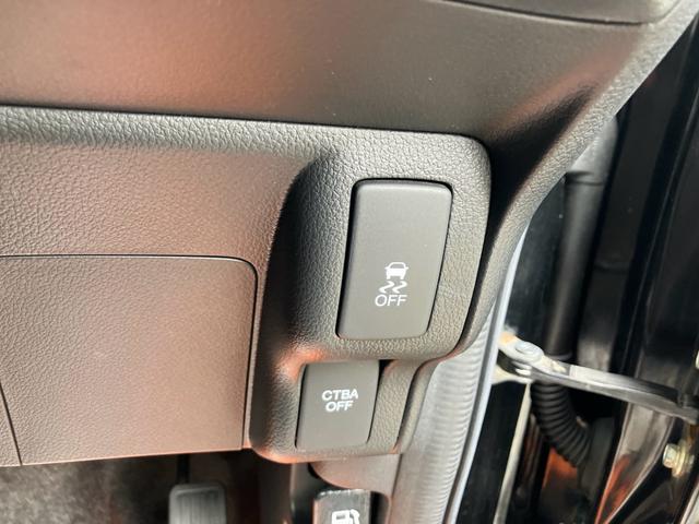 N-BOXカスタム G・ターボAパッケージ ナビテレビ ETC スマートキー プッシュスタート セキュリティー 両側パワースライド ベンチシート HIDライト(29枚目)