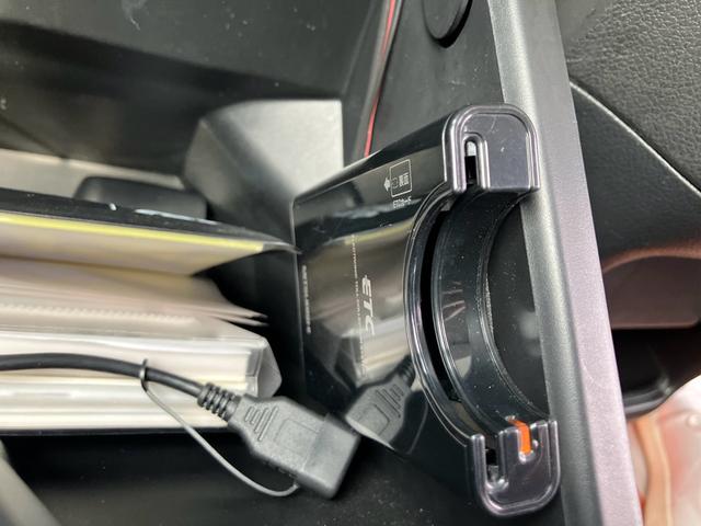 N-BOXカスタム G・ターボAパッケージ ナビテレビ ETC スマートキー プッシュスタート セキュリティー 両側パワースライド ベンチシート HIDライト(30枚目)