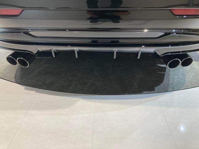 ＮＸ ＮＸ３５０ｈ　Ｆスポーツ　新車保証書／点検記録簿／カードキー／パノラミック／ＨＵＤ／ＢＳＭ／パワーバックドア／本革シート／デジタルインナーミラー／パーキングサポート／電動シート／社外マフラー／追従走行（ＡＣＣ）（13枚目）