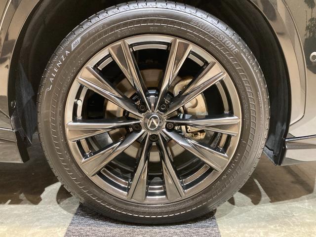 ＮＸ ＮＸ３５０ｈ　Ｆスポーツ　新車保証書／点検記録簿／カードキー／パノラミック／ＨＵＤ／ＢＳＭ／パワーバックドア／本革シート／デジタルインナーミラー／パーキングサポート／電動シート／社外マフラー／追従走行（ＡＣＣ）（53枚目）