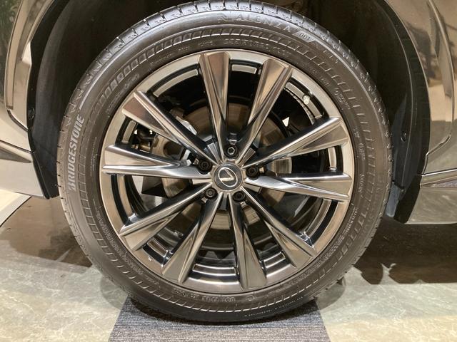 ＮＸ ＮＸ３５０ｈ　Ｆスポーツ　新車保証書／点検記録簿／カードキー／パノラミック／ＨＵＤ／ＢＳＭ／パワーバックドア／本革シート／デジタルインナーミラー／パーキングサポート／電動シート／社外マフラー／追従走行（ＡＣＣ）（54枚目）