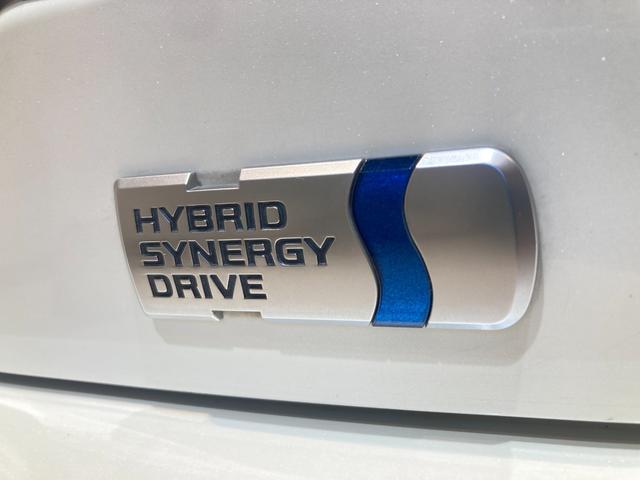 クラウンハイブリッド ＲＳアドバンス　パノラミックビューカメラ／ＨＵＤ／ＢＳＭ／追従機能（ＡＣＣ）／純正ナビ（Ｂｌｕｅｔｏｏｔｈ／ＣＤ／ＤＶＤ）／電動シート／シートヒータ－／シートエアコン／シートエアコン／レザーシート（15枚目）