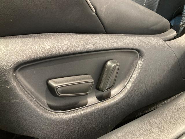 クラウンハイブリッド ＲＳアドバンス　パノラミックビューカメラ／ＨＵＤ／ＢＳＭ／追従機能（ＡＣＣ）／純正ナビ（Ｂｌｕｅｔｏｏｔｈ／ＣＤ／ＤＶＤ）／電動シート／シートヒータ－／シートエアコン／シートエアコン／レザーシート（47枚目）