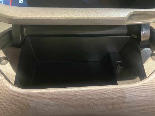 セレナ Ｓ　ナビ（Ｂｌｕｅｔｏｏｔｈ／ＣＤ／ＤＶＤ）／アラウンドビューカメラ／電動スライドドア／クルーズコントロール／ＥＴＣ車載器（24枚目）