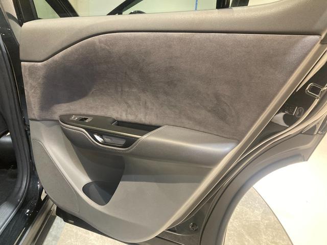 RZ RZ450e バージョンL 電気自動車/パノラミックビュー/14ディスプレイ/パワーリアゲート/電動シート/充電ケーブル/アドバンストドライブ/BSM/ACC(追従機能)(44枚目)