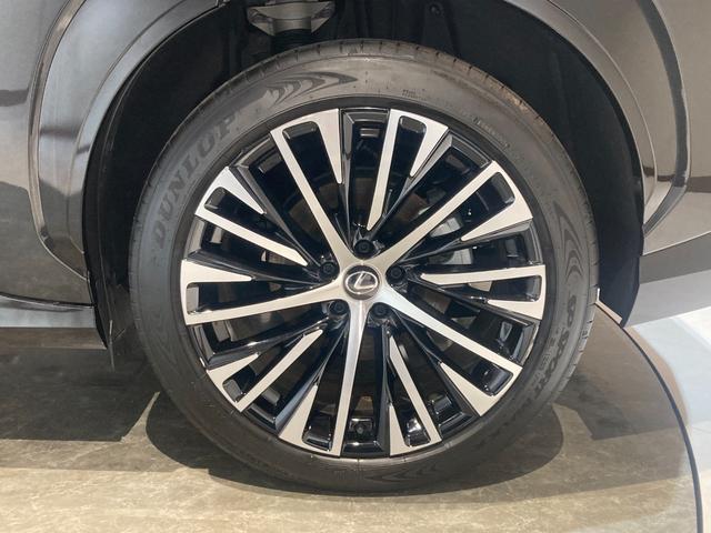 RZ RZ450e バージョンL 電気自動車/パノラミックビュー/14ディスプレイ/パワーリアゲート/電動シート/充電ケーブル/アドバンストドライブ/BSM/ACC(追従機能)(49枚目)