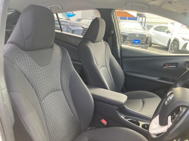 プリウス S ナビ(Bluetooth/CD/DVD/TV)/バックカメラ/ACC(追従機能)(14枚目)