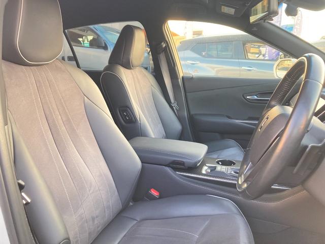 クラウンハイブリッド ＲＳアドバンス　デジタルインナーミラー／ＨＵＤ／ナビ（Ｂｌｕｅｔｏｏｔｈ／ＴＶ／ＣＤ／ＤＶＤ）／追従機能（ＡＣＣ）／ドラレコ（13枚目）