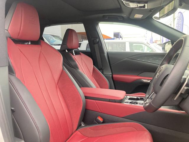 RX RX500h Fスポーツパフォーマンス 純正ディスプレイオーディオ/デジタルインナーミラー/サンルーフ/パノラミックビュー/本革シート/パワーリアゲート/HUD/ACC(追従機能)/電動シート/シートヒーター・エアコン/スペアキー(19枚目)