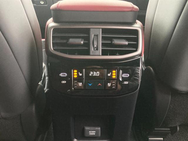 RX RX500h Fスポーツパフォーマンス 純正ディスプレイオーディオ/デジタルインナーミラー/サンルーフ/パノラミックビュー/本革シート/パワーリアゲート/HUD/ACC(追従機能)/電動シート/シートヒーター・エアコン/スペアキー(22枚目)