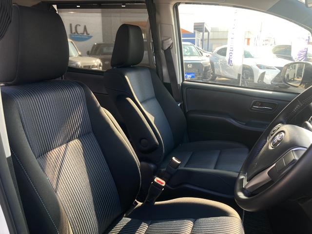 ヴォクシー ＺＳ　煌ＩＩ　両側電動スライド／フルセグナビ（Ｂｌｕｅｔｏｏｔｈ／ＴＶ／ＣＤ／ＤＶＤ）／バックカメラ／後席モニター／プッシュスタート（16枚目）