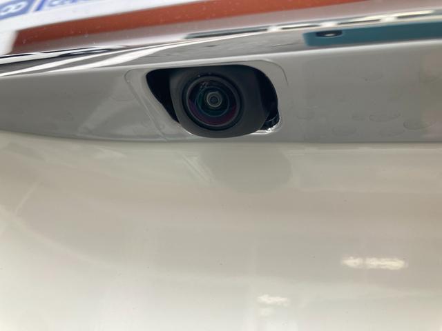 ハイエースバン ＤＸ　ＧＬパッケージ　登録済未使用車／デジタルインナーミラー／パノラミックビューカメラ／ＬＥＤヘッドライト／電動格納ミラー／パワーウィンドウ／キーレス／トヨタセーフティーセンス（13枚目）