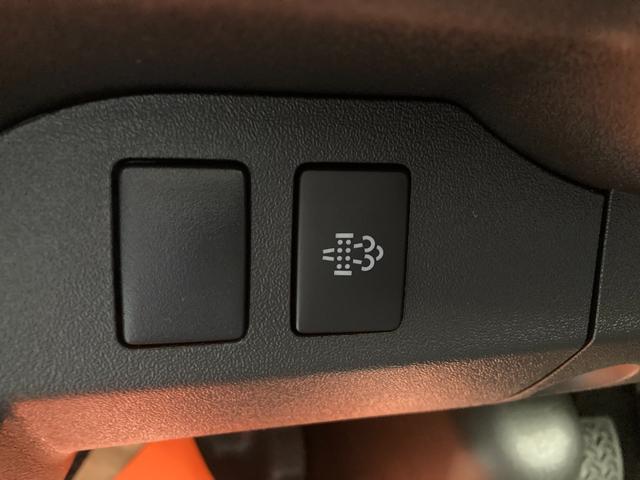 ハイエースバン ＤＸ　ＧＬパッケージ　登録済未使用車／デジタルインナーミラー／パノラミックビューカメラ／ＬＥＤヘッドライト／電動格納ミラー／パワーウィンドウ／キーレス／トヨタセーフティーセンス（32枚目）