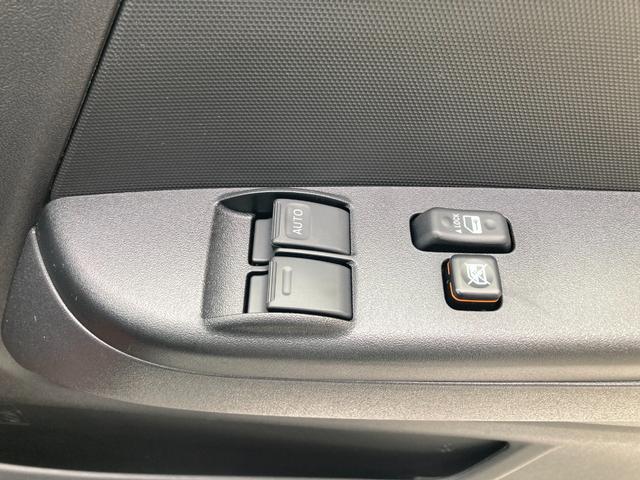 ハイエースバン ＤＸ　ＧＬパッケージ　登録済未使用車／デジタルインナーミラー／パノラミックビューカメラ／ＬＥＤヘッドライト／電動格納ミラー／パワーウィンドウ／キーレス／トヨタセーフティーセンス（34枚目）