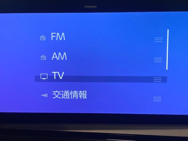 ＥＳ ＥＳ３００ｈ　Ｆスポーツ　ワンオーナー／ＴＲＤフルエアロ／サンルーフ／デジタルインナーミラー／Ｆ　ＳＰＯＲＴ専用オレンジキャリパー／Ｌ　ＴＥＸブラックアルミ／パワーバックドア／置く充電／ＢＳＭ／ＡＣＣ（追従機能）／（28枚目）