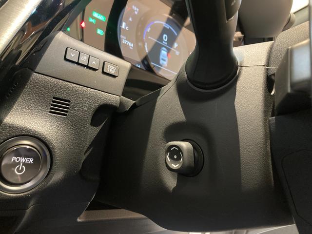 ＥＳ ＥＳ３００ｈ　Ｆスポーツ　ワンオーナー／ＴＲＤフルエアロ／サンルーフ／デジタルインナーミラー／Ｆ　ＳＰＯＲＴ専用オレンジキャリパー／Ｌ　ＴＥＸブラックアルミ／パワーバックドア／置く充電／ＢＳＭ／ＡＣＣ（追従機能）／（34枚目）