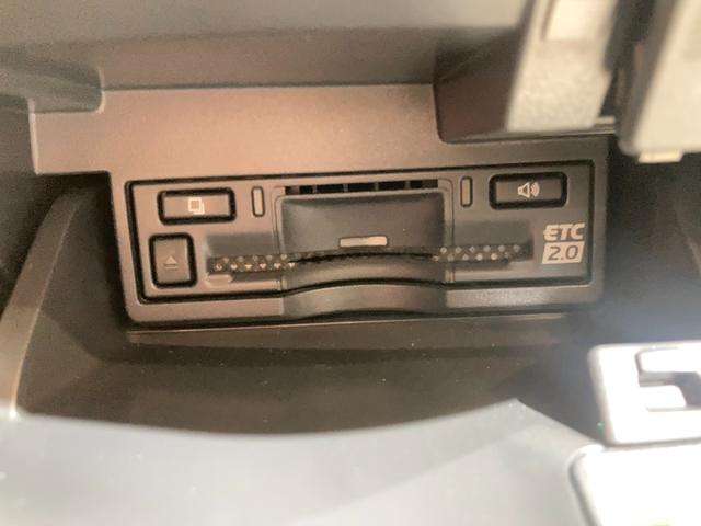 ＥＳ ＥＳ３００ｈ　Ｆスポーツ　ワンオーナー／ＴＲＤフルエアロ／サンルーフ／デジタルインナーミラー／Ｆ　ＳＰＯＲＴ専用オレンジキャリパー／Ｌ　ＴＥＸブラックアルミ／パワーバックドア／置く充電／ＢＳＭ／ＡＣＣ（追従機能）／（38枚目）