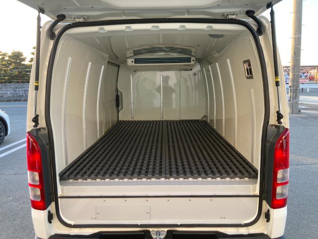 ハイエースバン 　中温冷凍車－５℃から２０℃／ワンオーナー／ナビ（Ｂｌｕｅｔｏｏｔｈ対応）／バックカメラ電動格納ミラー／キーレス／パワーウィンドウ（10枚目）