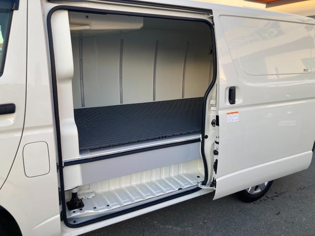 ハイエースバン 　中温冷凍車－５℃から２０℃／ワンオーナー／ナビ（Ｂｌｕｅｔｏｏｔｈ対応）／バックカメラ電動格納ミラー／キーレス／パワーウィンドウ（14枚目）
