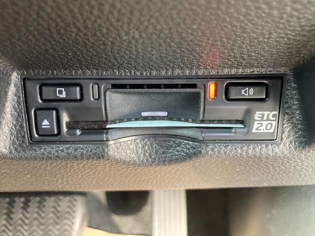 ヤリスクロス ハイブリッドＺ　登録済未使用車／ディスプレイオーディオ／パノラミックビューカメラ／ＢＳＭ／ＡＣＣ（追従機能）／ステアリングヒーター／両席シートヒーター／ハーフレザー（29枚目）